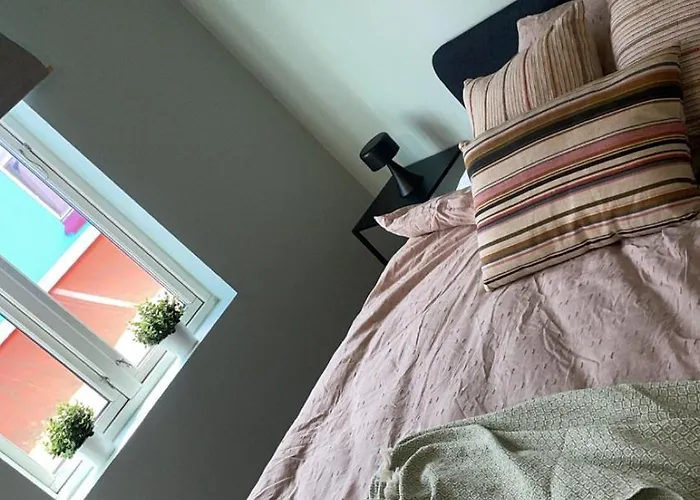 Bo Midt I Fargegata! Apartamento *